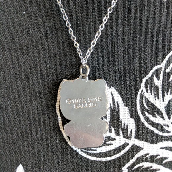Sanrio Hello Kitty Necklace - Picture 3 of 5